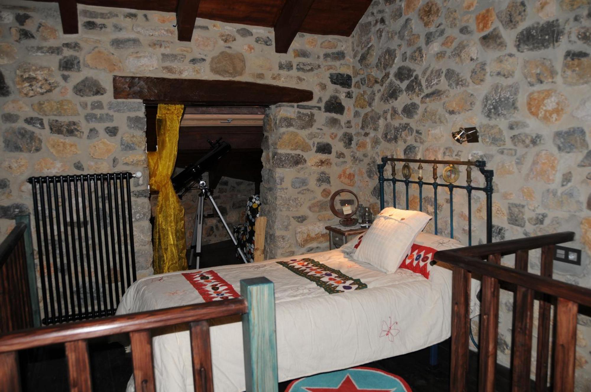 Casas Rurales Entre Babia Y La Luna Villafeliz Eksteriør billede