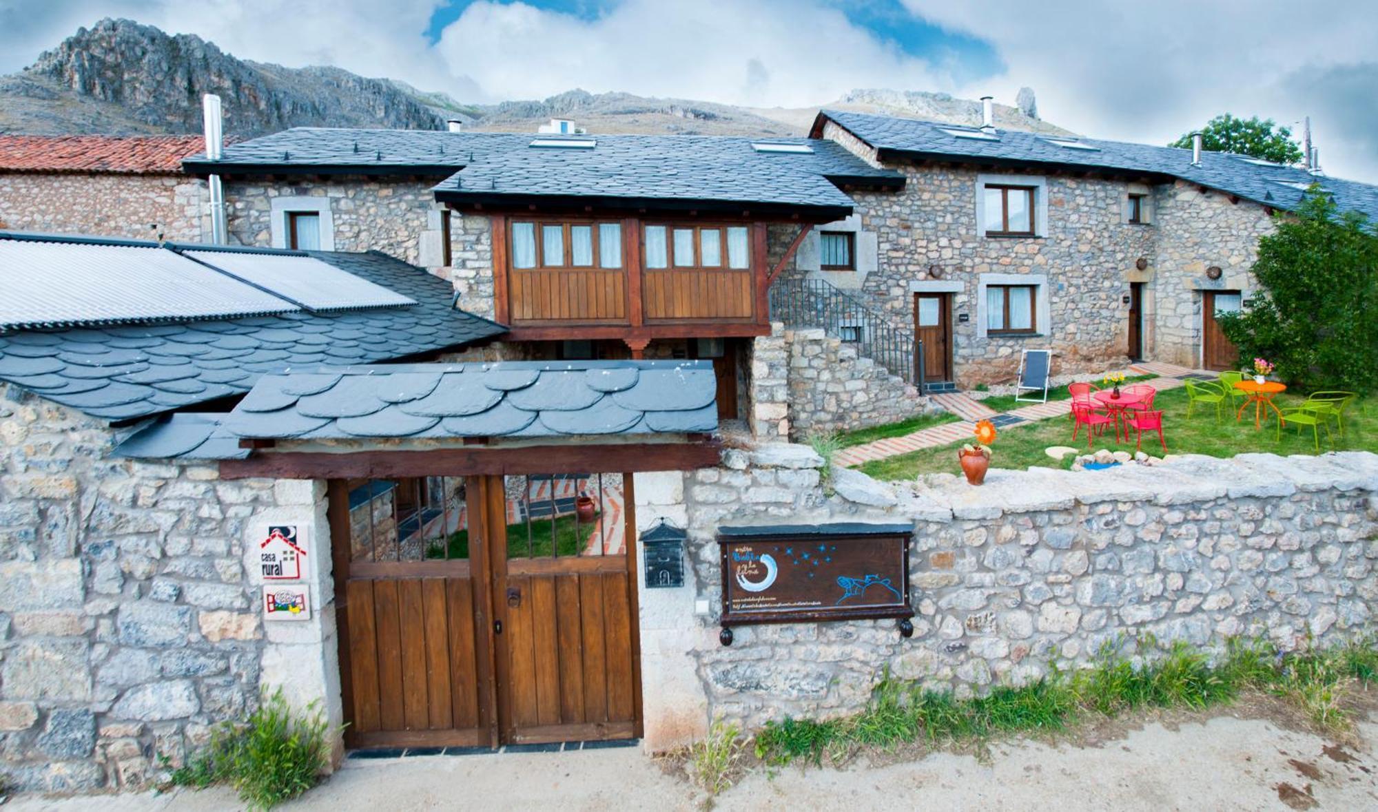 Casas Rurales Entre Babia Y La Luna Villafeliz Eksteriør billede