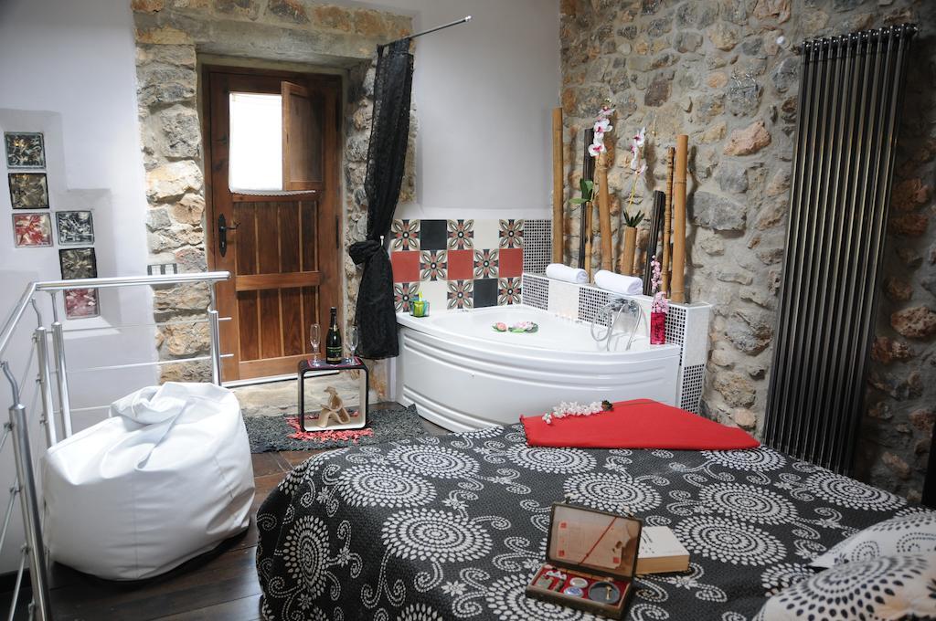 Casas Rurales Entre Babia Y La Luna Villafeliz Eksteriør billede