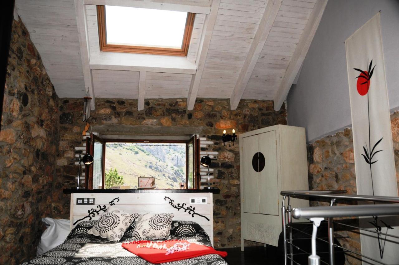 Casas Rurales Entre Babia Y La Luna Villafeliz Eksteriør billede
